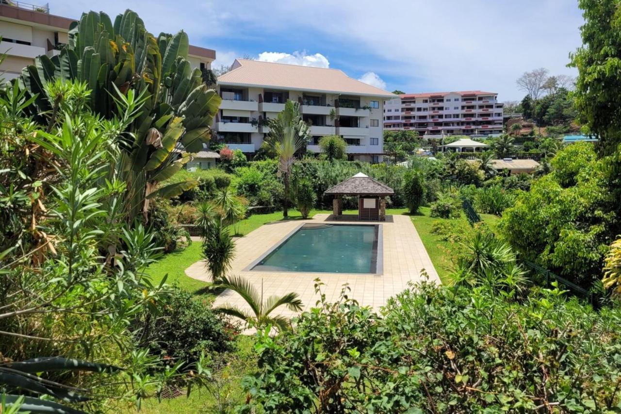 Naia Lodge Arue  ภายนอก รูปภาพ